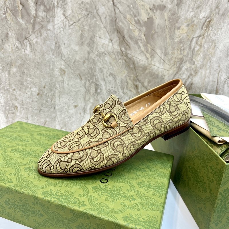 GUCCI 구찌 남성 패션 캐주얼 가죽 신발 001-196262