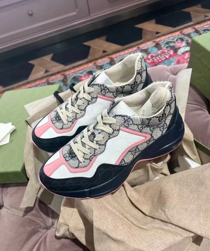 Gucci SS23 토끼 한정판 대디슈즈 001-196300