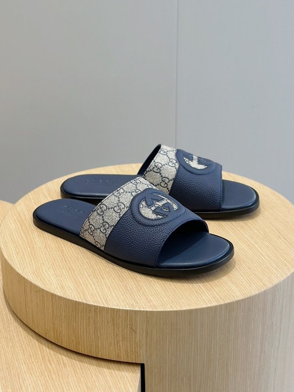 구찌 리도 남성 인터로킹 G 슬리퍼 001-196366