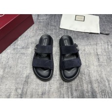 구찌 GUCCI 블랙 캐주얼 슬리퍼 001-196461