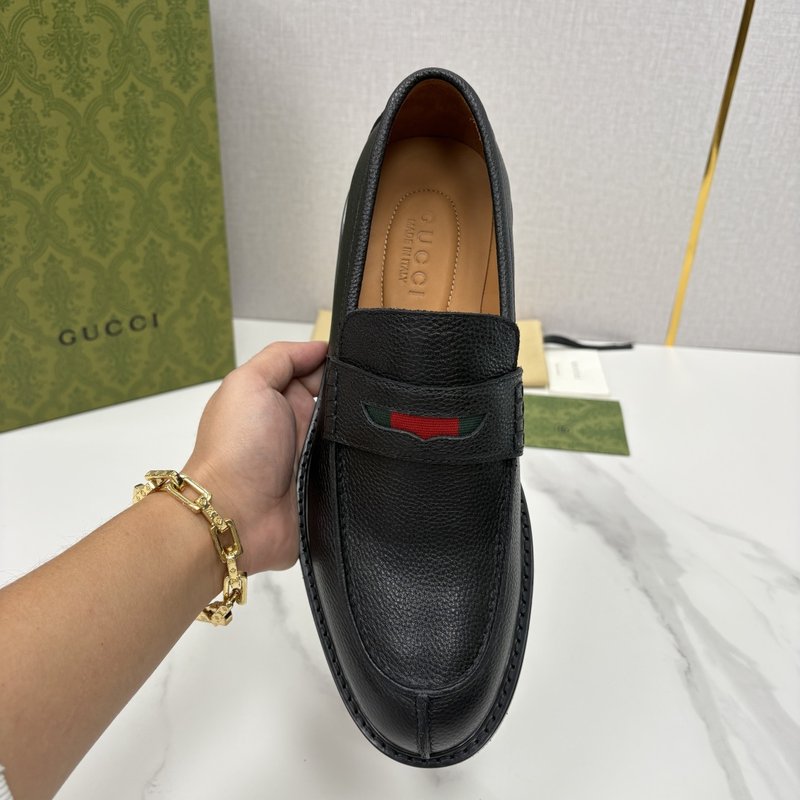 GUCCI 남성 심플 로퍼 구두 001-196504