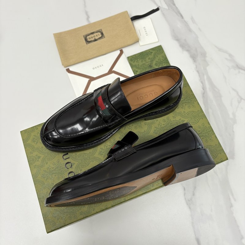 GUCCI 남성 Jordaan 심플 로퍼 구두 001-196507