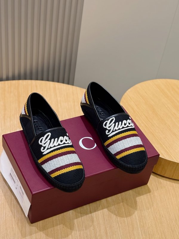 Gucci 이탈리아 수입 스웨이드 어부화 001-196538
