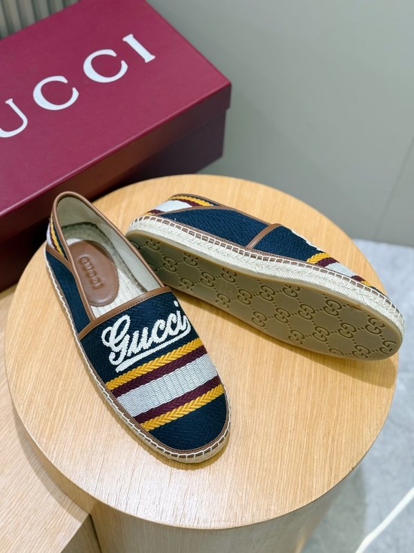 GUCCI 이탈리아 수입 스웨이드 어부신 001-196539