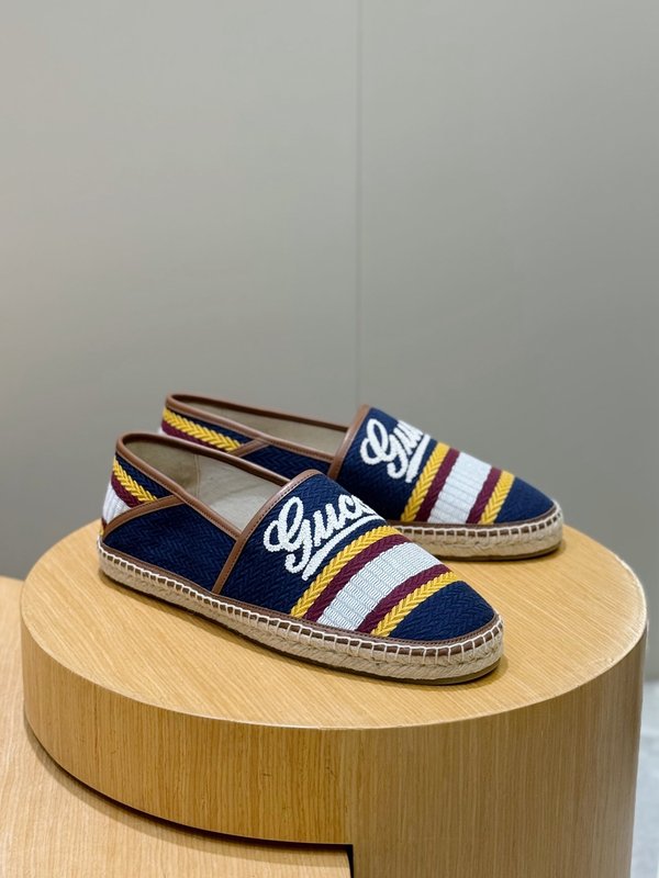 GUCCI 이탈리아 수입 스웨이드 어부신 001-196539