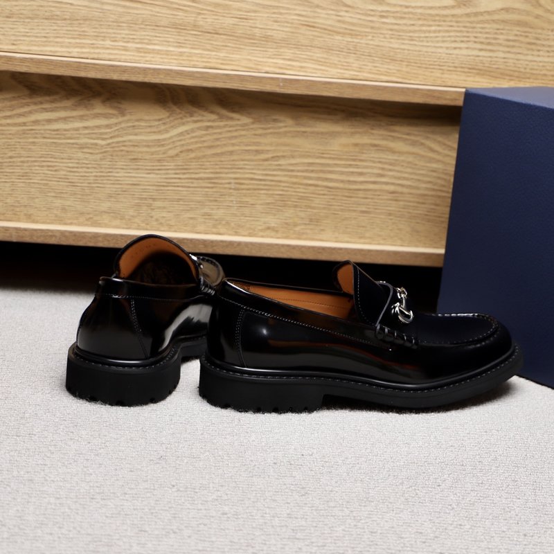 디올 Dior Explorer 남성 비즈니스 캐주얼 구 001-196621