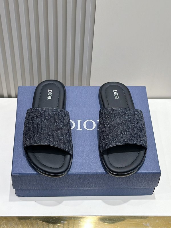 Dior Alias 남성 그레인 가죽 샌들 001-196755