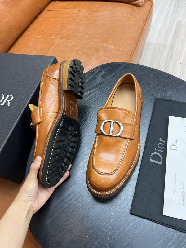 Dior 디오 레이스업 조각상 워시드 가죽 구두 001-196793