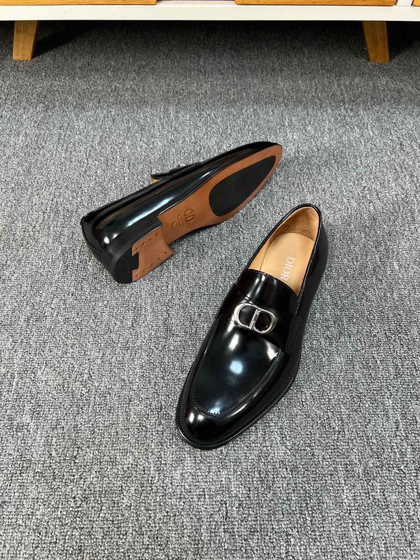디올 Dior 남성 버니쉬드 에지 비드 구두 001-196834
