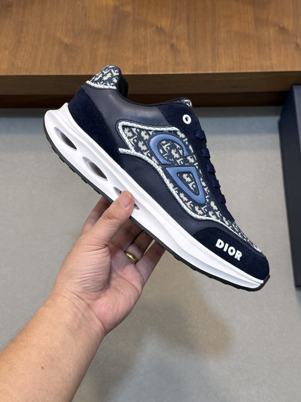 Dior 디오 남성 레트로 조깅 운동화 001-197016
