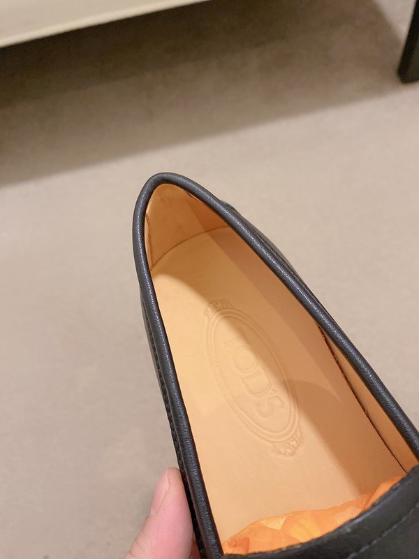 TODS 토즈 이탈리아 수입 사슴 가죽 로퍼 001-197188