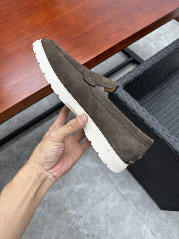 TODS 남성 스웨이드 로퍼 구두 001-197193
