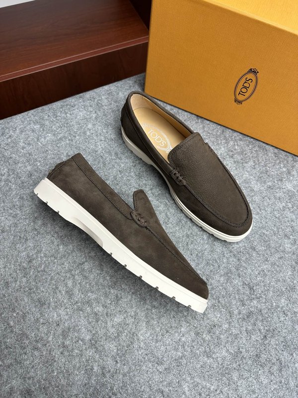 TODS 남성 스웨이드 로퍼 구두 001-197193