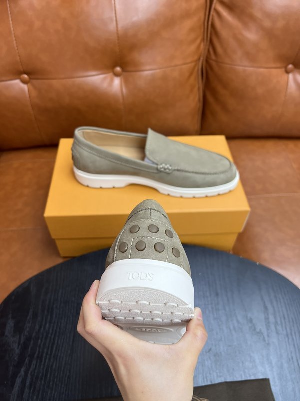 TOD'S 토즈 남성 스웨이드 로퍼 슈즈 001-197197