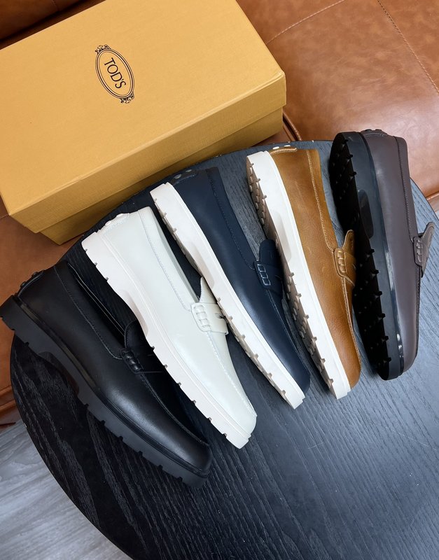 TODS 클래식 멀티 컬러 캐주얼 로퍼 001-197199