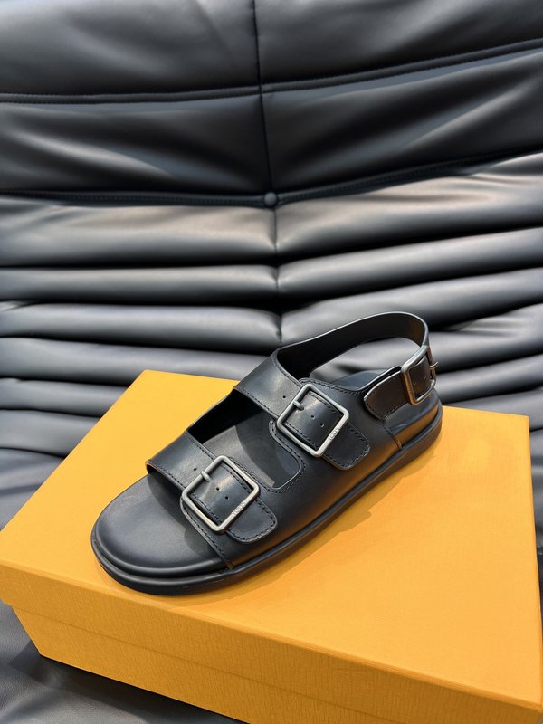 Tod's 남성 수입 소가죽 샌들 001-197202