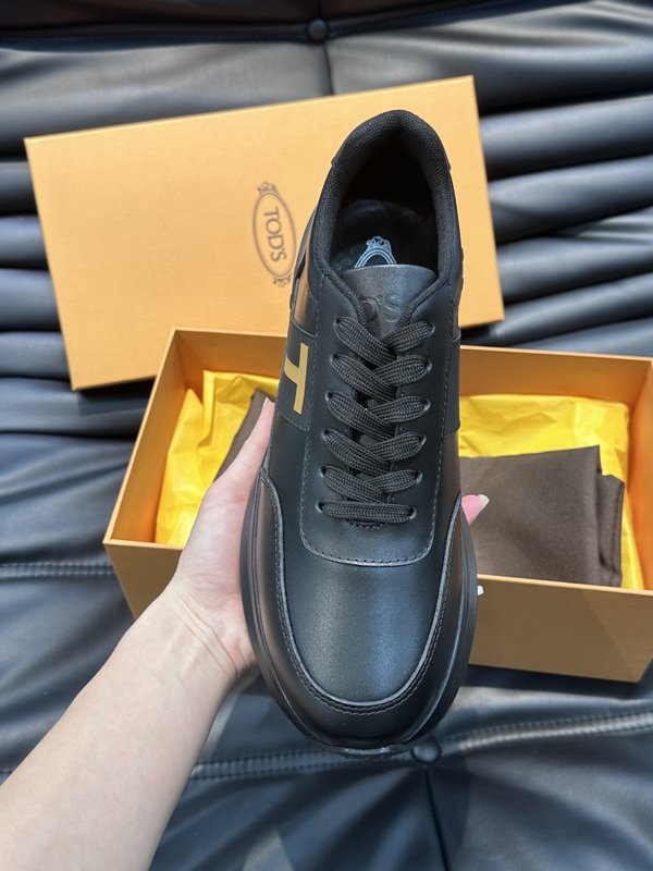 Tod'S 남성 이탈리아 가죽 운동화 001-197203