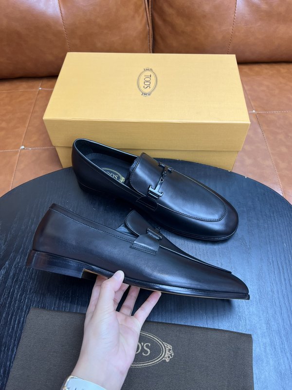 TODS 남성 경량 가죽 로퍼 구두 001-197210