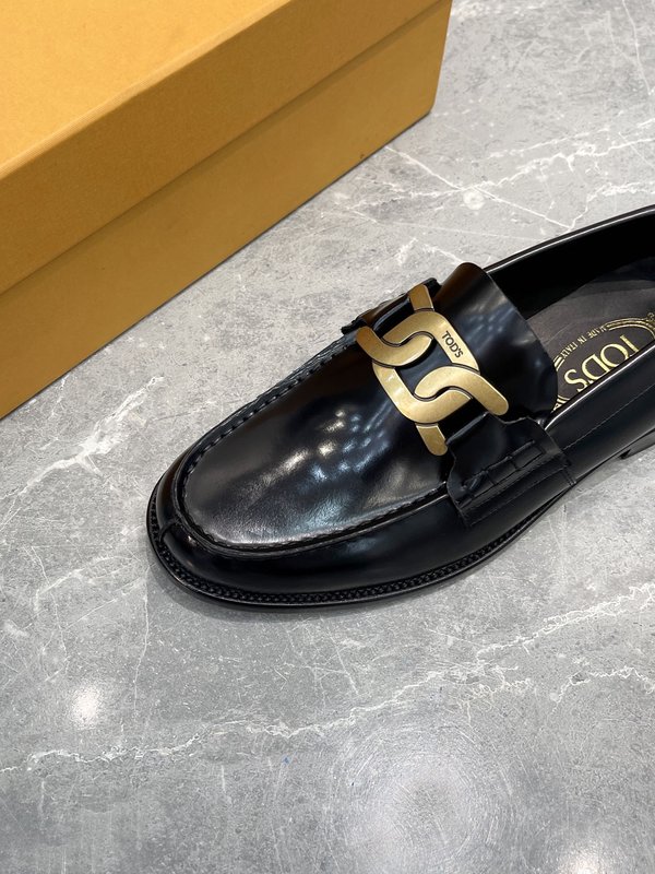 Tods 남성용 오픈에지 소가죽 로퍼 001-197211