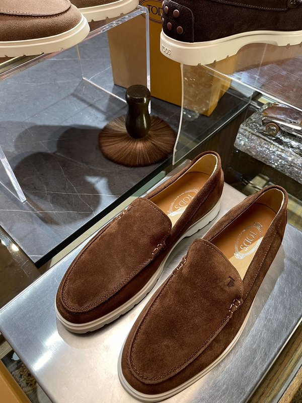 TOD's 2023 초가을 가죽 로퍼 001-197214