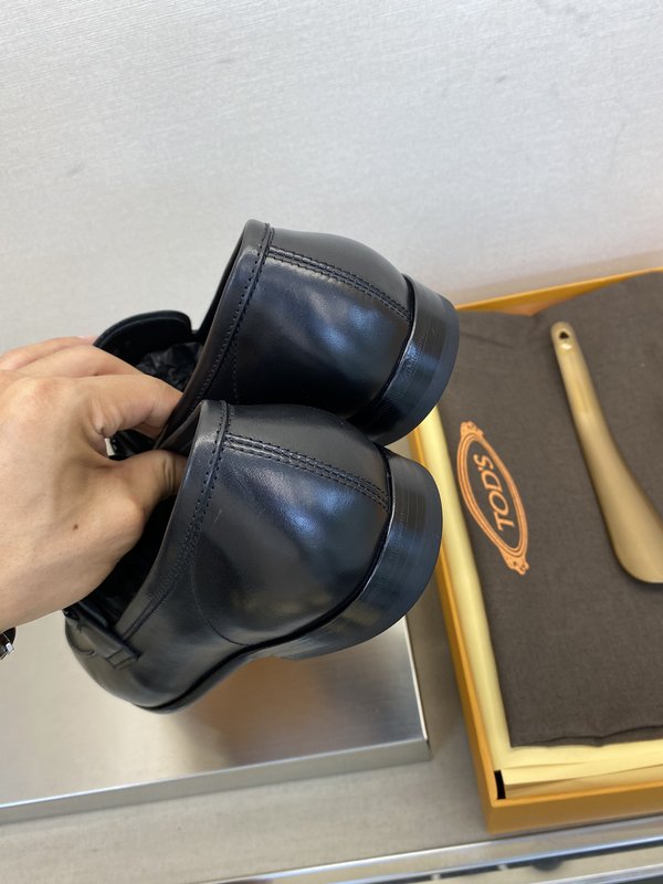 TODS 런웨이 더비 슈즈 진피 바닥 001-197215