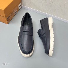 Tods 신상 가죽 로퍼 001-197220