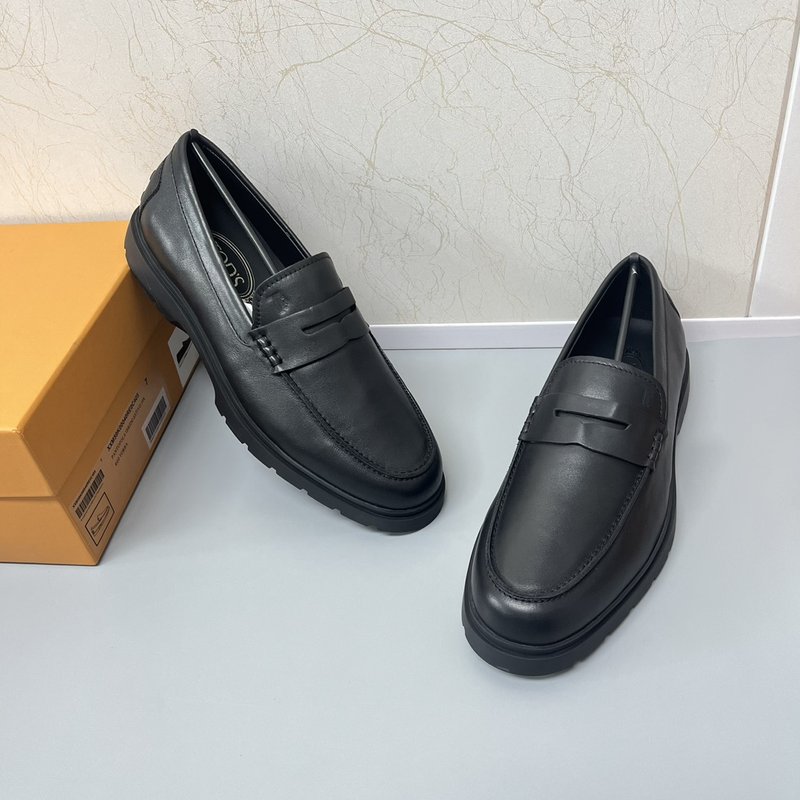 Tods 신상 가죽 수제 로퍼 001-197221