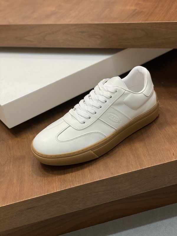 TOD'S 토즈 가죽 스니커즈 001-197226