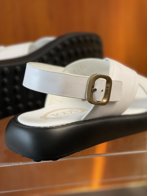 TOD'S 춘하 소가죽 편안한 샌들 슬리퍼 001-197235