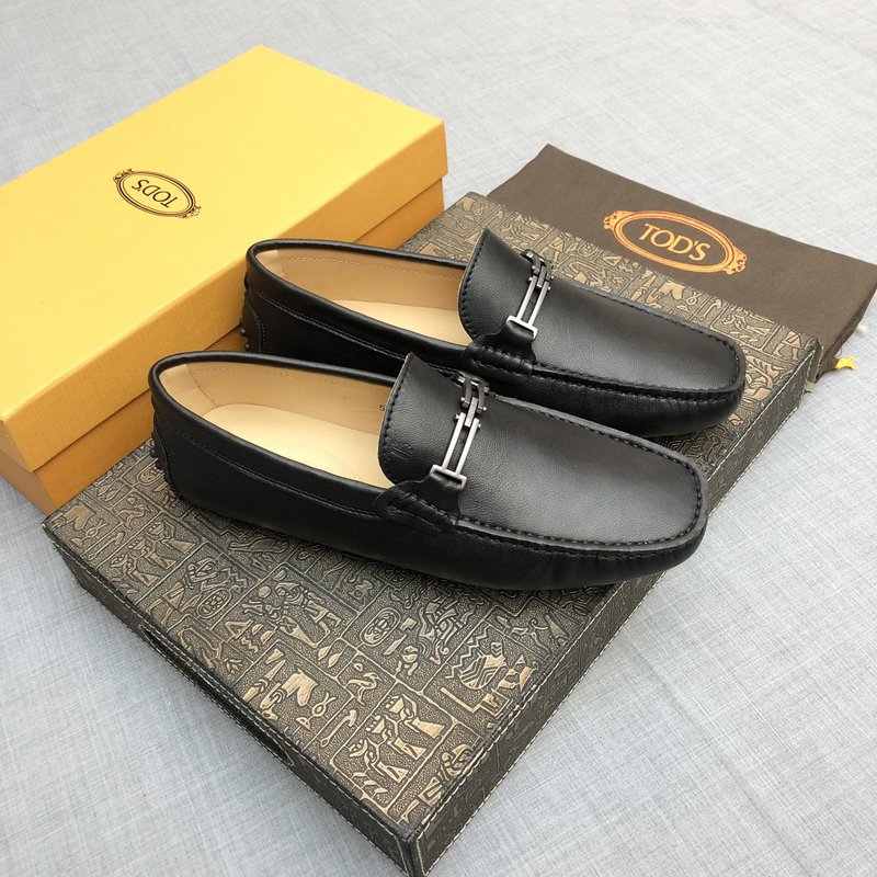 Tods 남성 소가죽 로퍼 001-197242