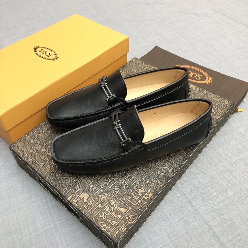Tods 남성 소가죽 로퍼 001-197242