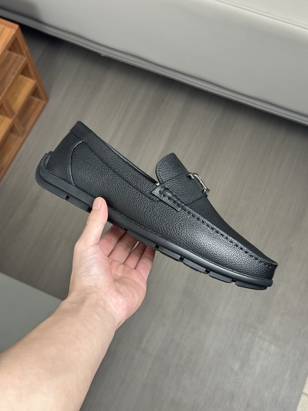 Tods 남성 수입 소 가죽 로퍼 001-197293
