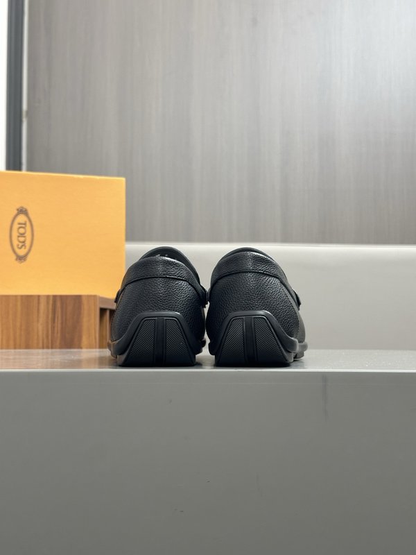 Tods 남성 수입 소 가죽 로퍼 001-197293