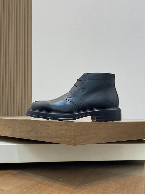 Tods 남성 미들 톱 로퍼 마틴 부츠 001-197300