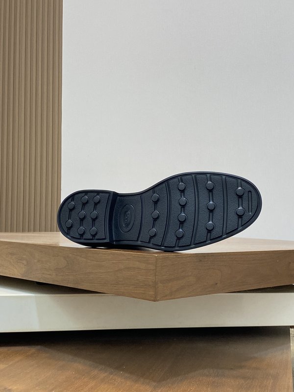 Tods 남성 미들 톱 로퍼 마틴 부츠 001-197300