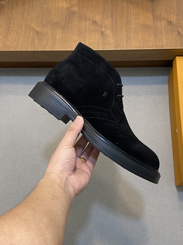 Tods 남성 미들컷 로퍼 마틴 부츠 001-197301