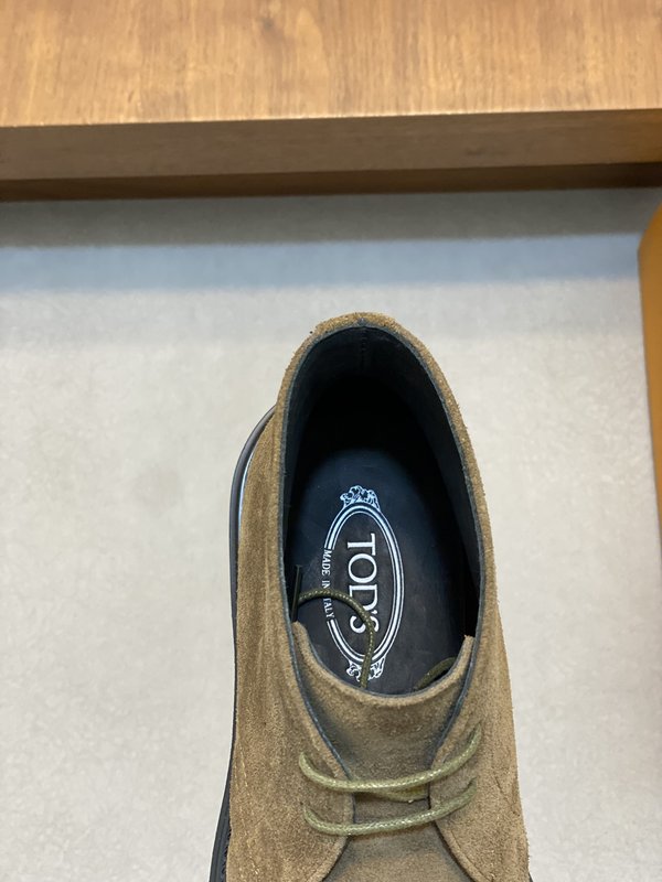 Tods 남성 미들컷 로퍼 부츠 001-197302