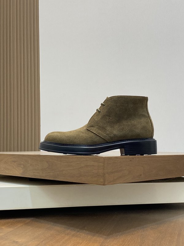 Tods 남성 미들컷 로퍼 부츠 001-197302