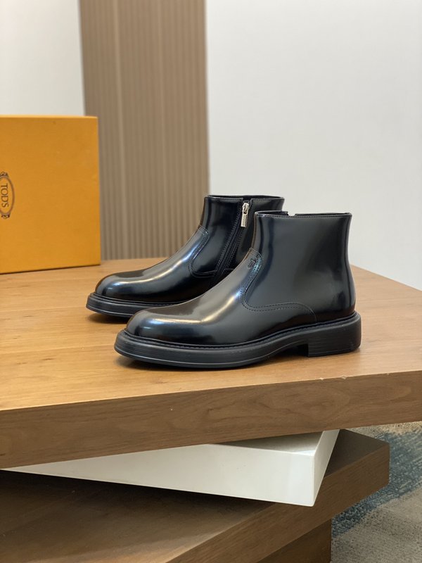 Tods 남성 미들컷 로퍼 부츠 001-197303