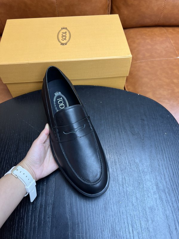 TODS 남성 스웨이드 로퍼 가죽구두 001-197317