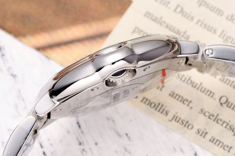 까르띠에 발롱 블루 33mm 스테인리스 스틸 시계 001-198763
