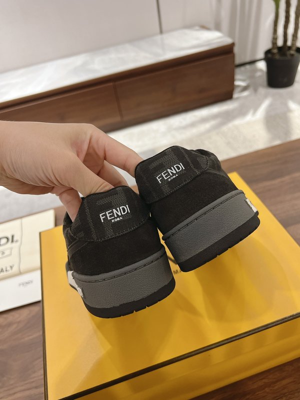 펜디 커플 레트로 캐주얼 운동화 001-200255