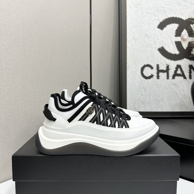 샤넬 팬더 컬러 캐주얼 스니커즈 001-200455