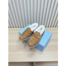 프라다 가을 겨울 울 칼라 로퍼 001-201006