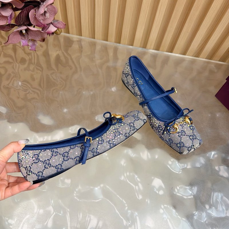 구찌 라인스톤 프린트 발레 슈즈 001-201275
