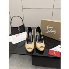 루부탱 에나멜 원스트랩 레드솔 하이힐 001-201432