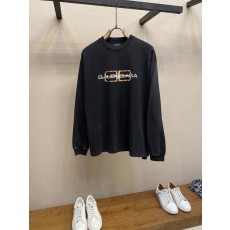 발렌시아가 더블 B 프린팅 루즈핏 긴팔 티셔츠 001-201858