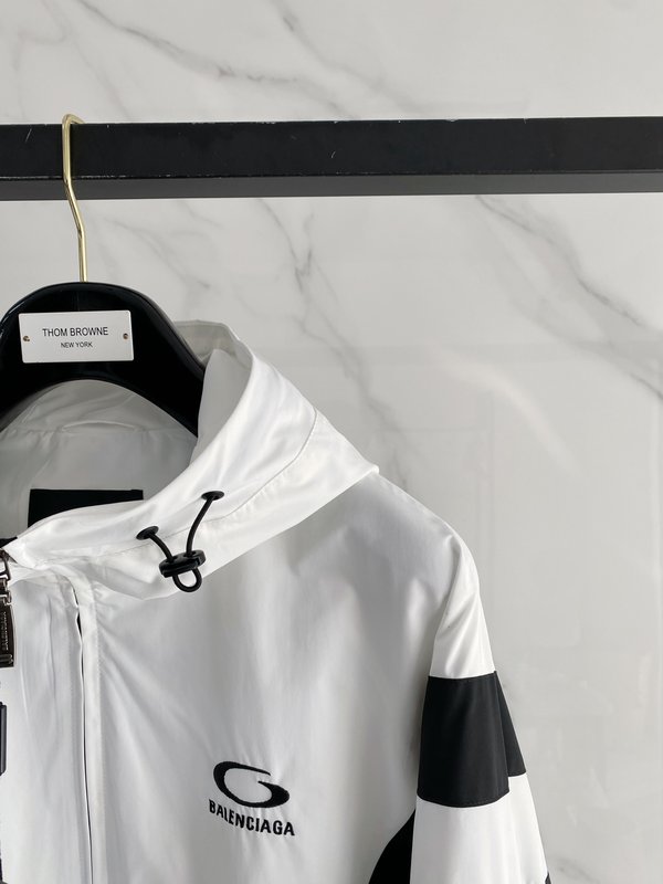 발렌시아가 클래식 디자인 남성 재킷 아우터 001-201927