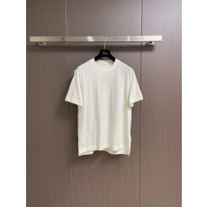제냐 라운드넥 반팔 티셔츠 001-202192