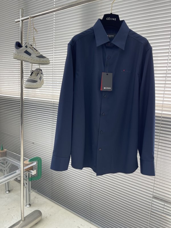 Kiton 남성 면 소재 자수 칼라 긴팔 셔츠 001-202290